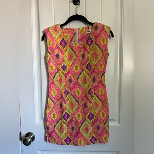 Vibrant Mini Dress with Shoulder Pads – Fits XS to S